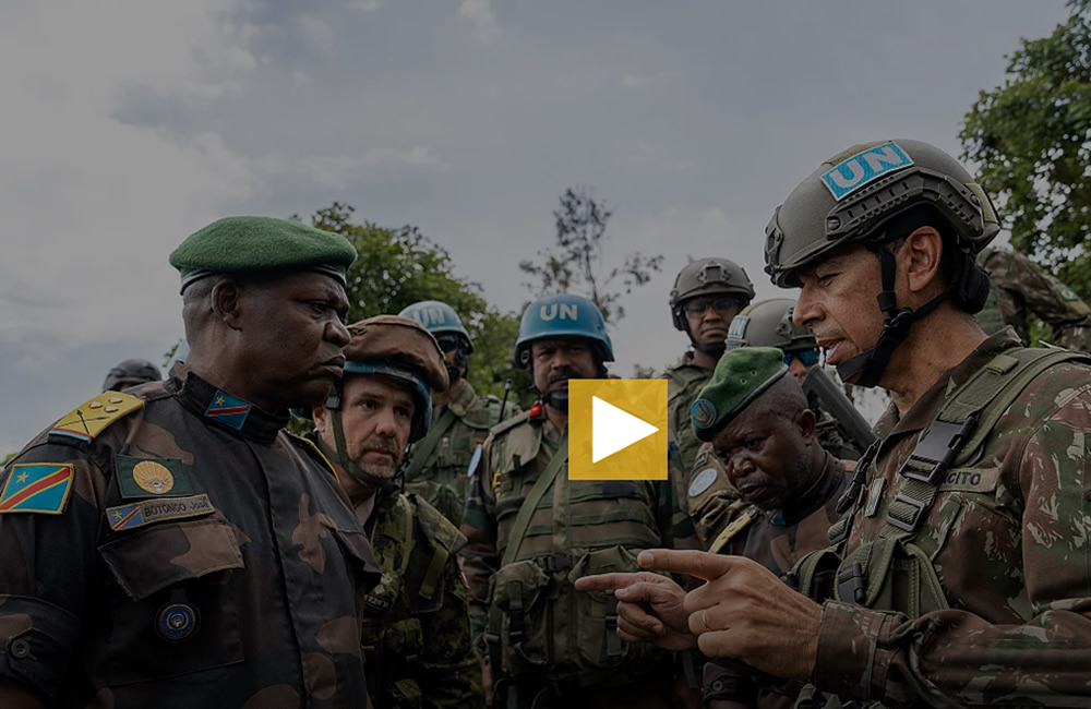 DR Congo Soldiers and UN Soldiers